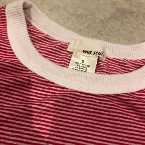 Red striped tshirt - Picture 3 of 4